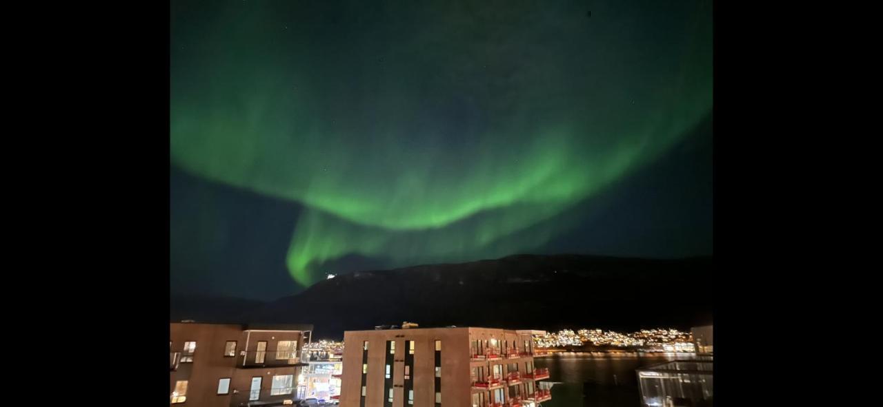 Tromso Central Guest House With Parking Buitenkant foto